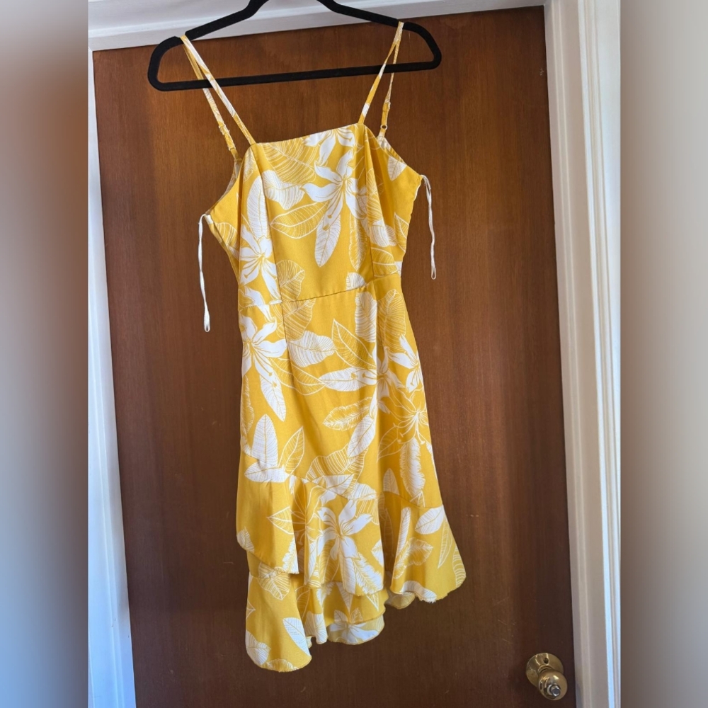Yellow Floral Sundress with Tie-Back and Spaghetti Straps